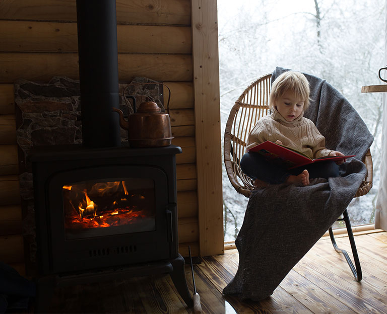 Choisir le poêle à bois comme chauffage d'appoint, la solution écologique — free download