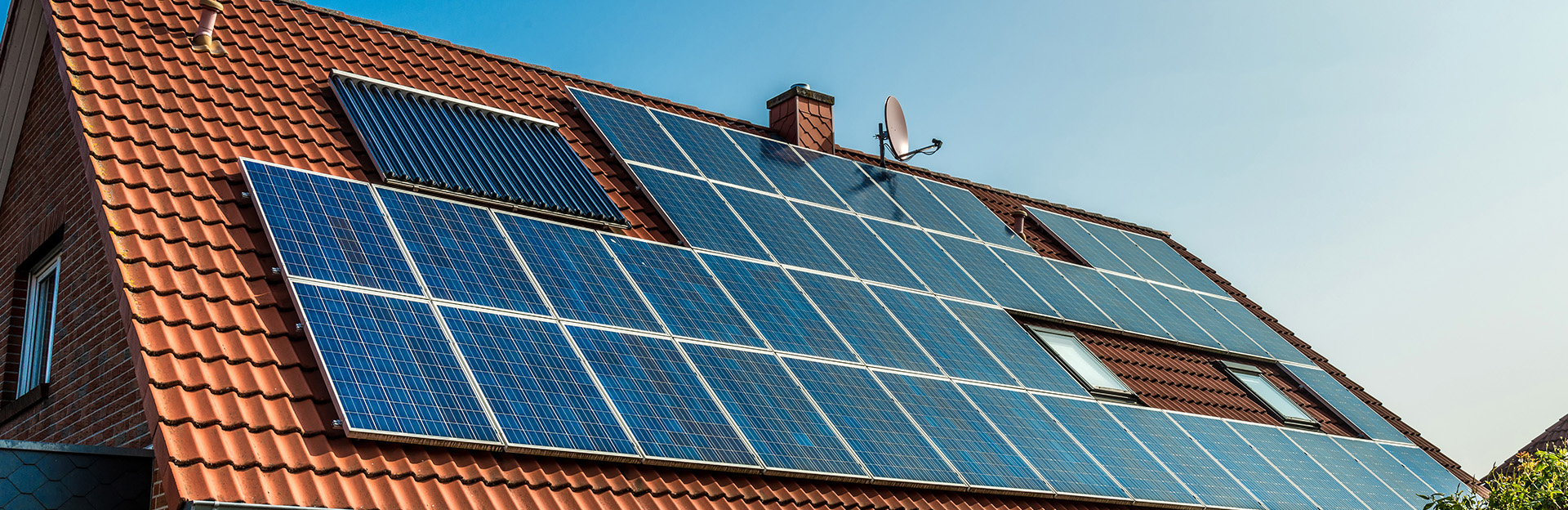 Quelle est la différence entre un panneau solaire thermique et un panneau photovoltaïque ?